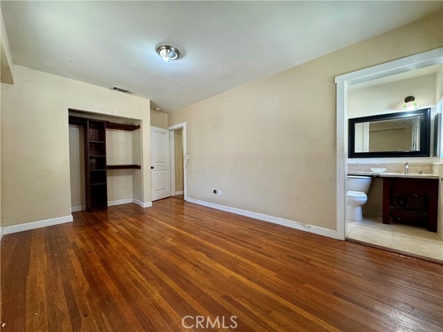 Building Photo - 20 N Vega St