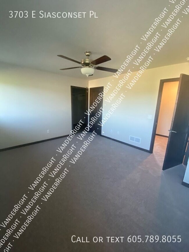 Building Photo - 3703 E Siasconset Pl
