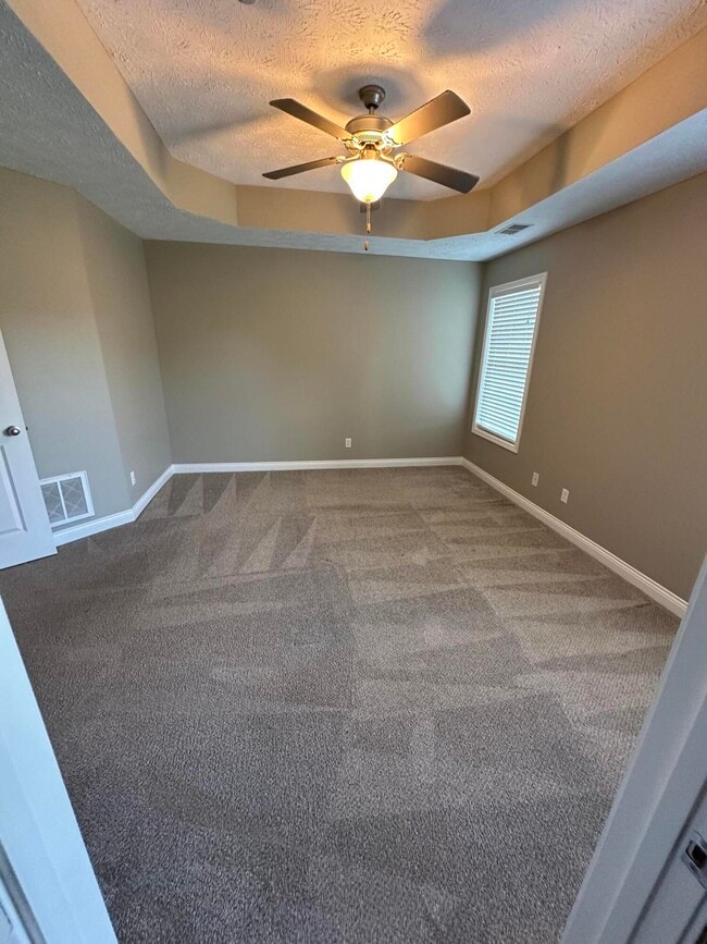 Building Photo - 106 Bluegrass Beat Cove