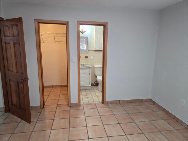 Building Photo - 29920 SW 154th Ave