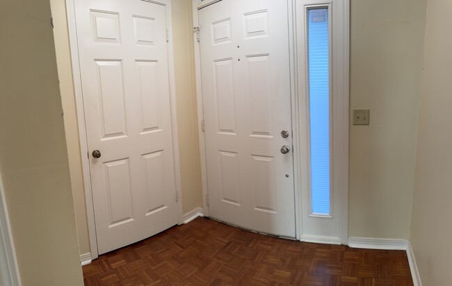 Front door closet - 5400 Water Oak Ln