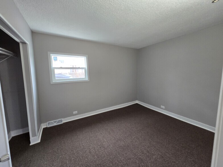 Building Photo - 1801 50th St