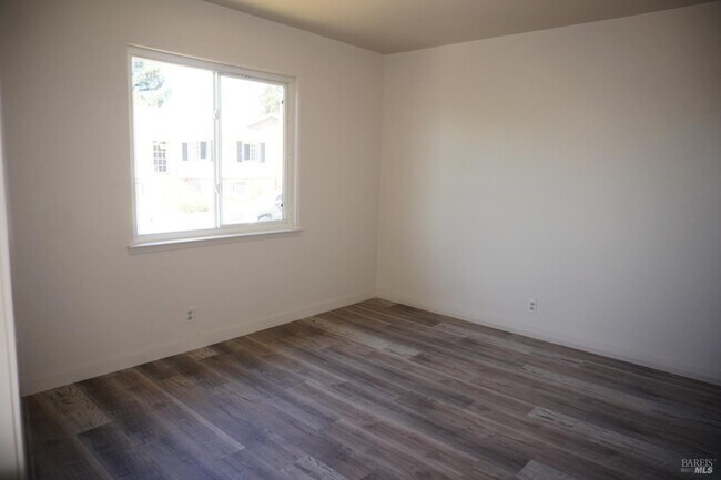 Building Photo - 142 El Poco Pl