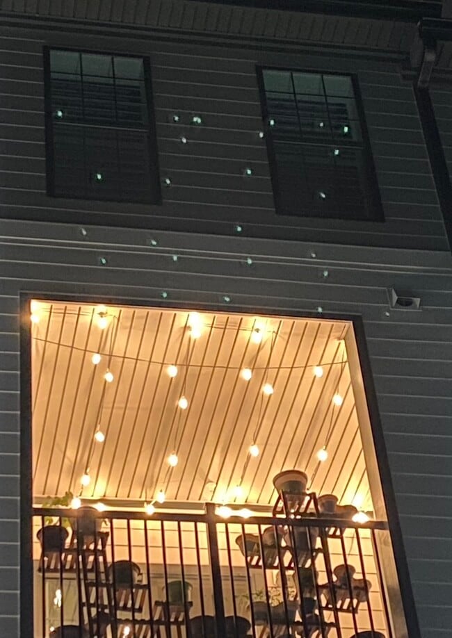 Building Photo - 13273 Coalfield Station Ln