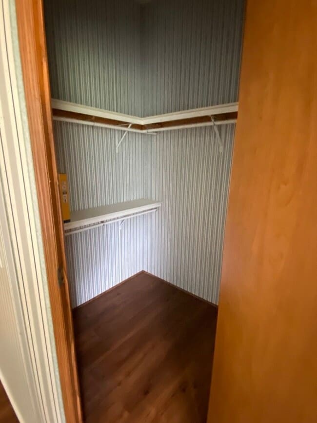 Building Photo - 3 bedroom 2 bath Mobile Home on 1 acre in Jasper