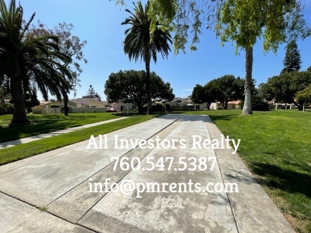 Building Photo - 6426 Camino Del Parque