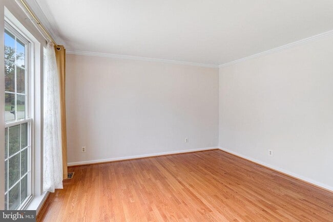 Building Photo - 15385 Bevanwood Dr