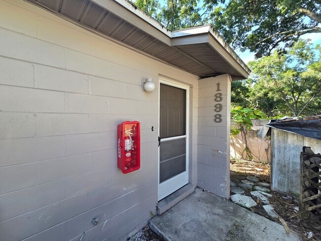 Building Photo - Beautiful 2 Bedroom, 2 Bathroom Apartment ...