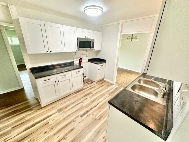 Building Photo - 400 Sylvan Terrace