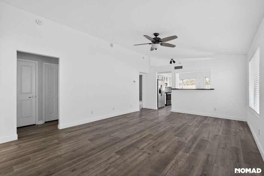 Building Photo - 4640 E Piedmont Rd