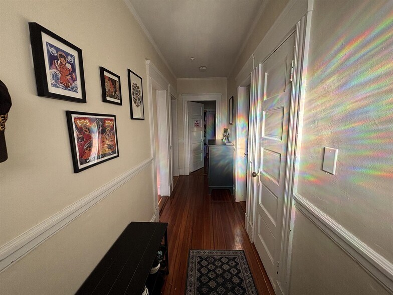 Building Photo - 9 Orrin St