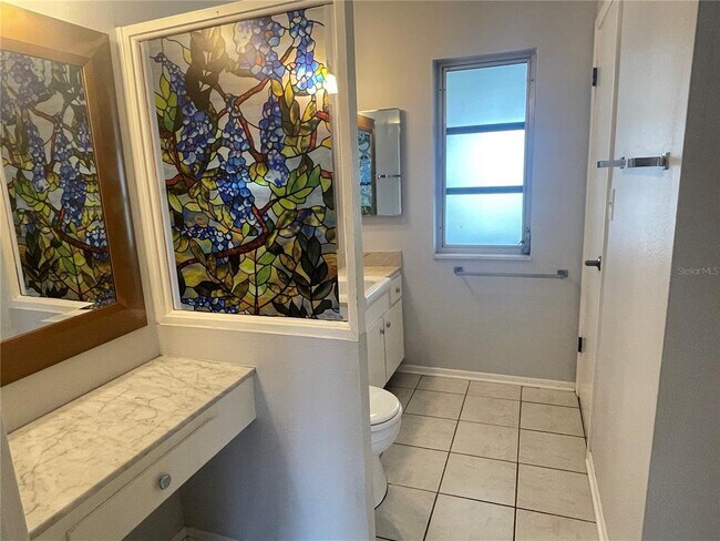 Building Photo - 701 Cypress Pl