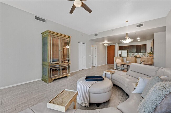 Building Photo - Gorgeous Condo at One Las Vegas!