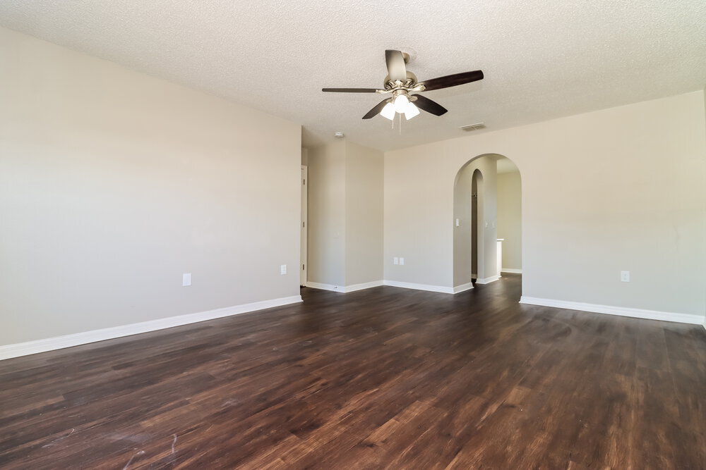 Building Photo - 10401 River Bream Dr