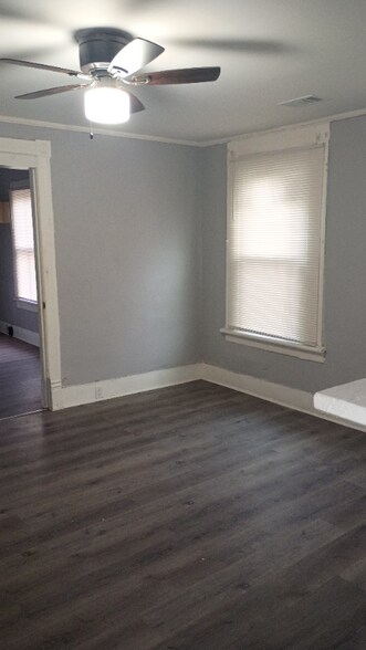 Building Photo - 3710 Napier Ave