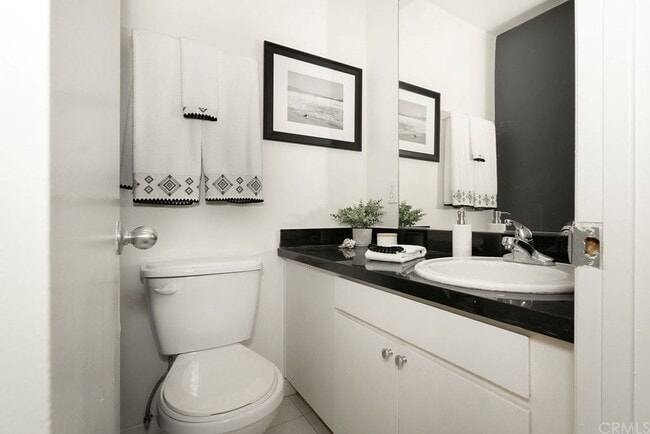 Building Photo - MR0021 (RUBS)