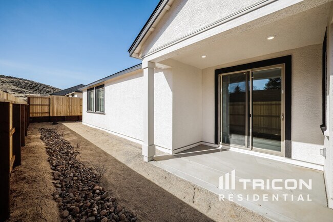 Building Photo - 807 Fire Wheel Dr