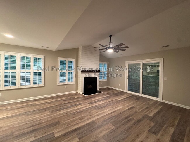 Building Photo - 4021 Wellington Ridge Loop