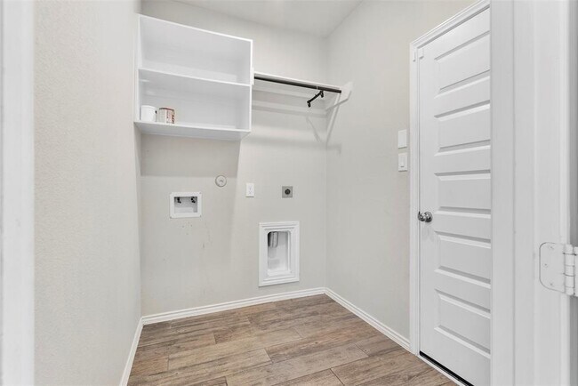 Building Photo - 10811 Cassiopeia Creek Cir