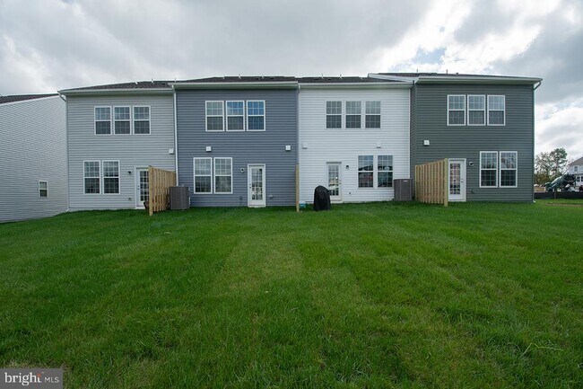 Building Photo - 54 Melsonby Dr