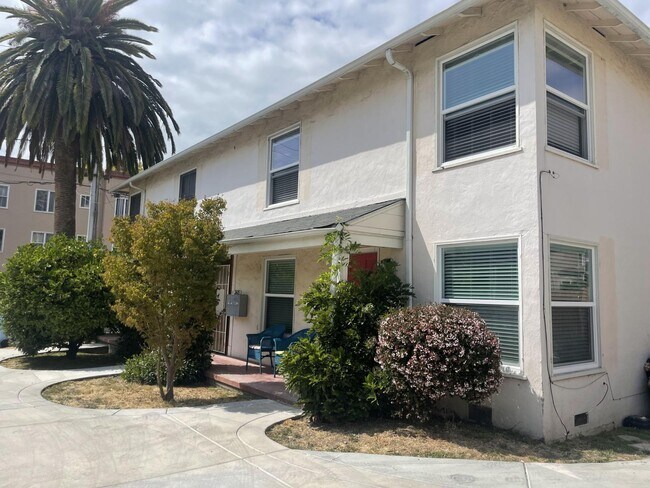 Exterior - 2000 Channing Way