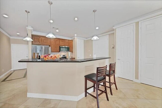 Building Photo - 7039 Kingston Cove Ln