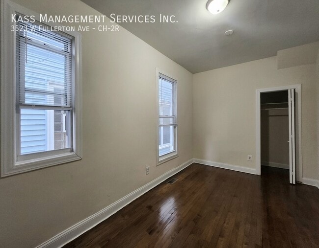 Building Photo - 3523 W Fullerton Ave