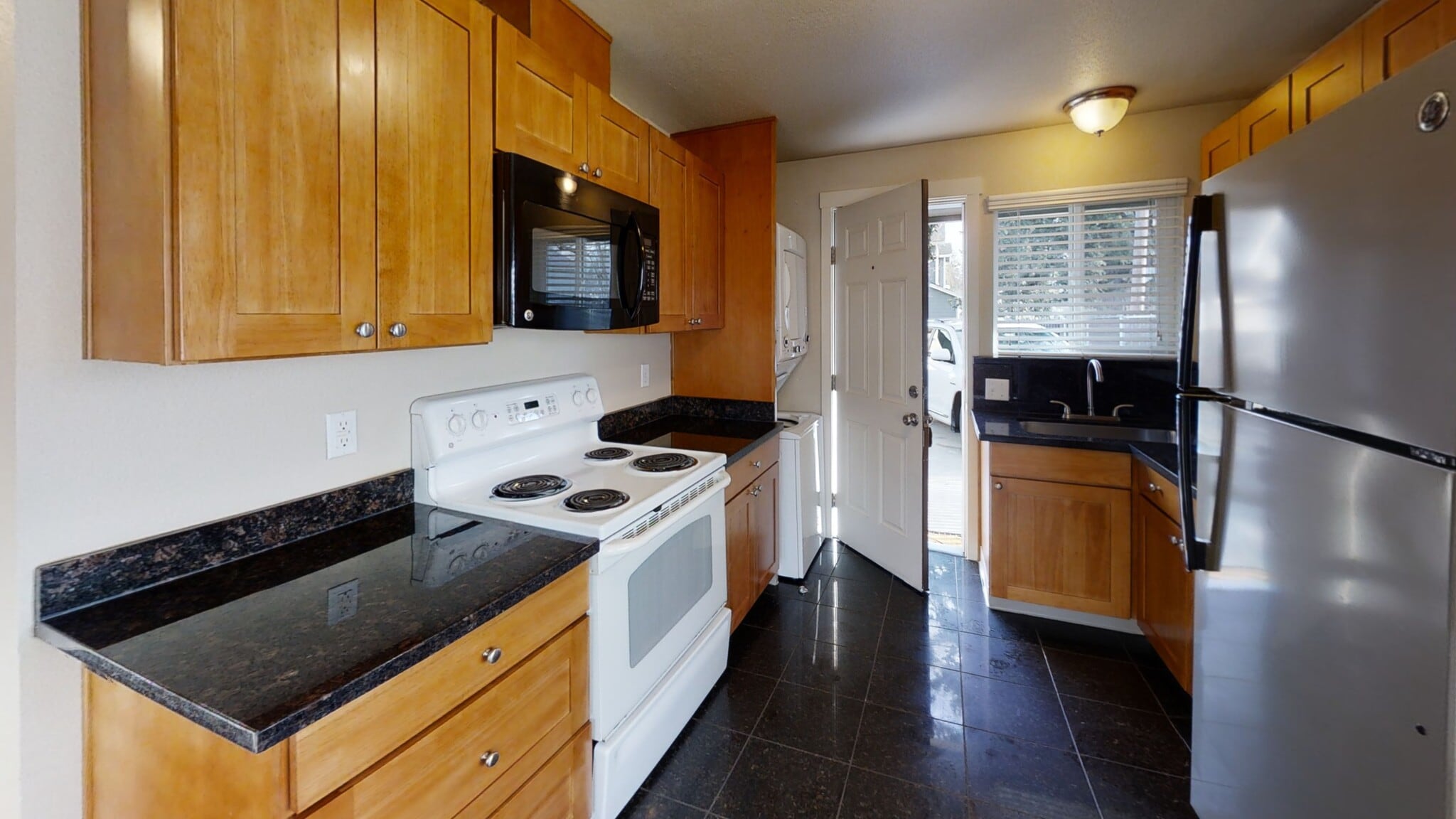 Building Photo - 318 120th St S