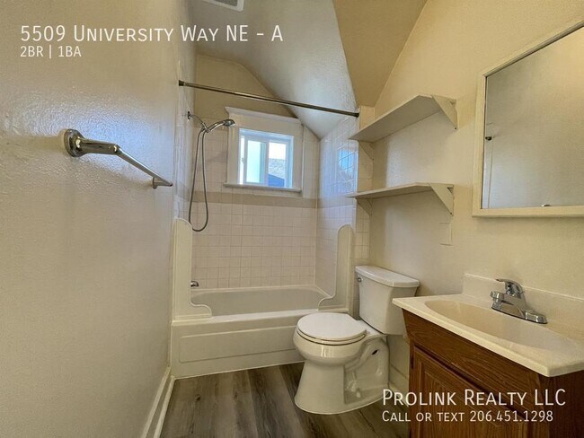 Building Photo - 5509 University Wy NE