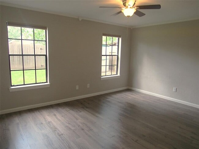 Building Photo - 3311 Golden Willow Dr