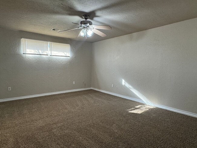 Building Photo - 734 NW 31st St