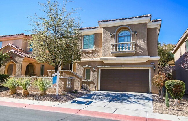 Building Photo - 3 BEDROOM SPACIOUS HOME IN SUMMERLIN!