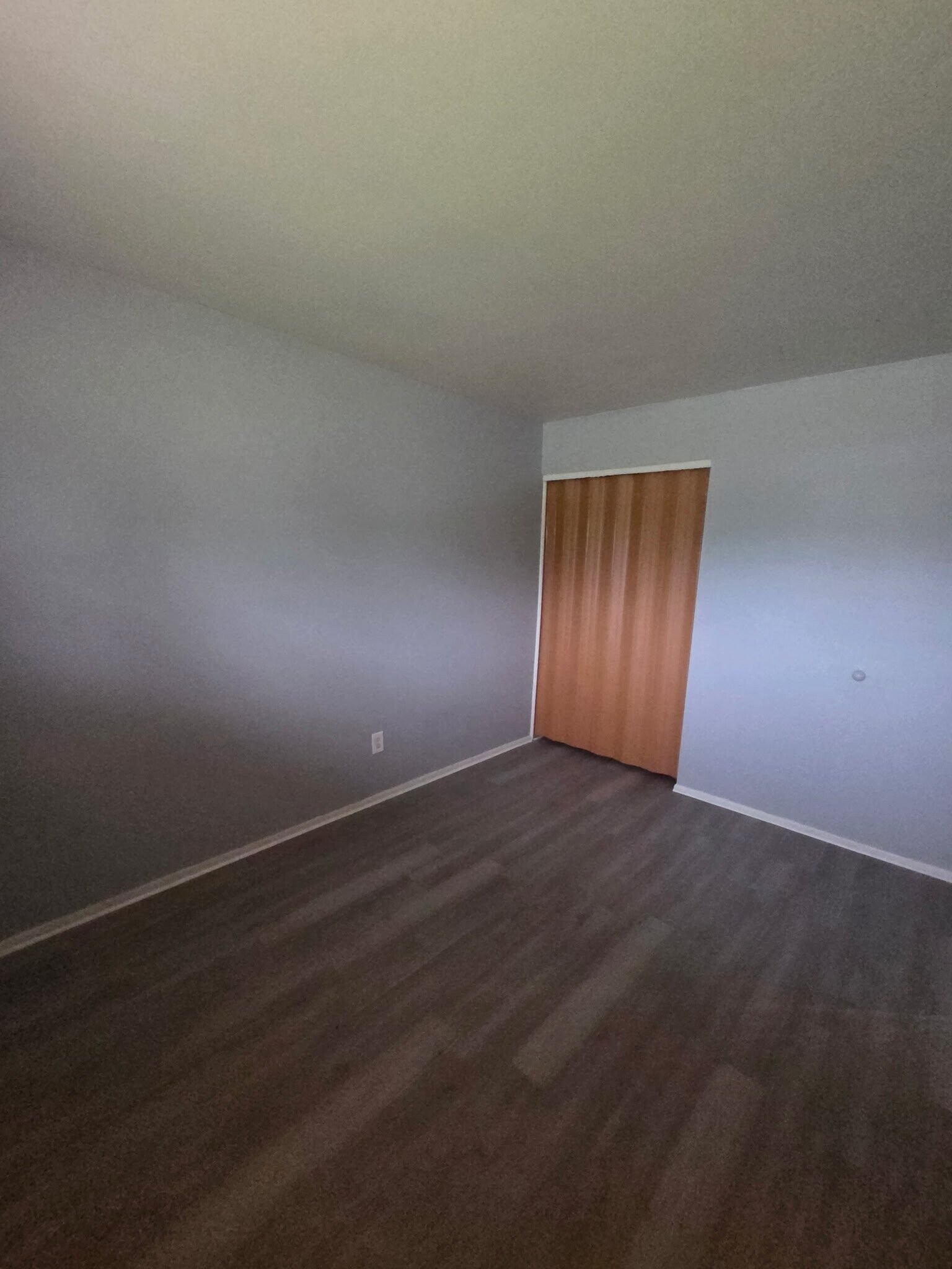 Building Photo - 6630 Eastmont Dr