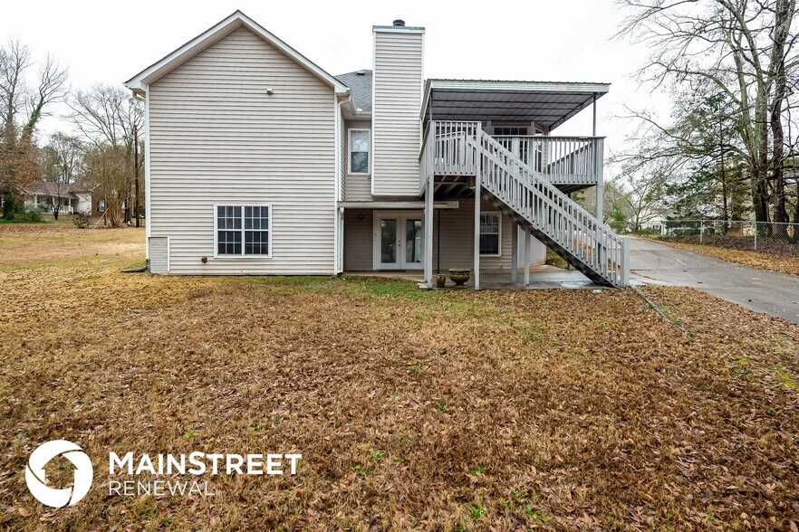 Building Photo - 300 Dailey's Plantation Dr