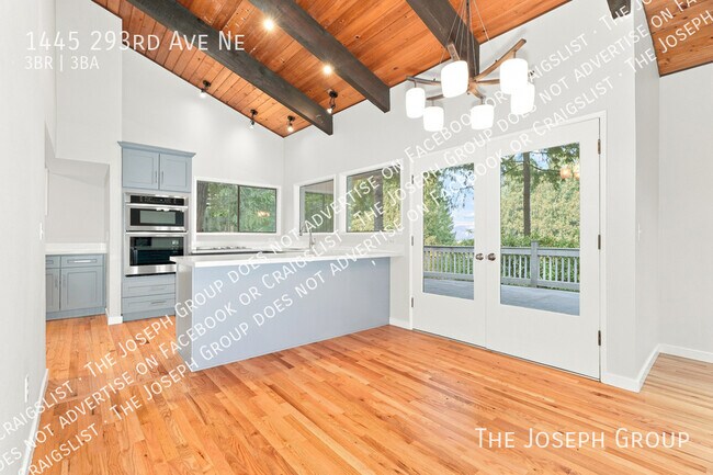 Building Photo - 1445 293rd Ave NE