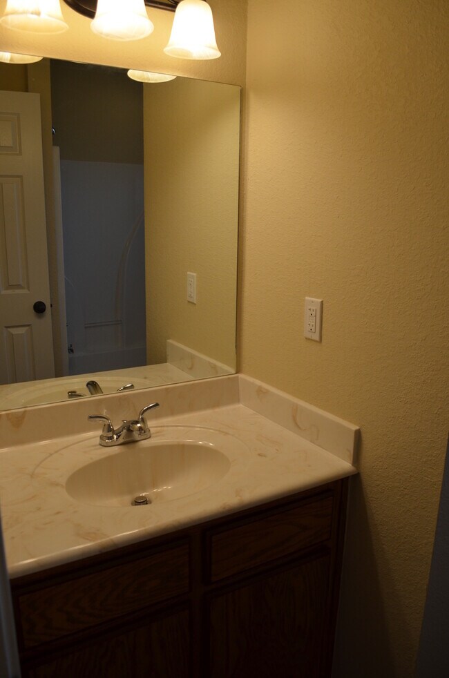 Building Photo - 1802 Tru Trail