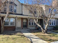 Building Photo - 9606 W Chatfield Ave