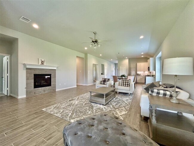Building Photo - 18519 Lilliput Ln