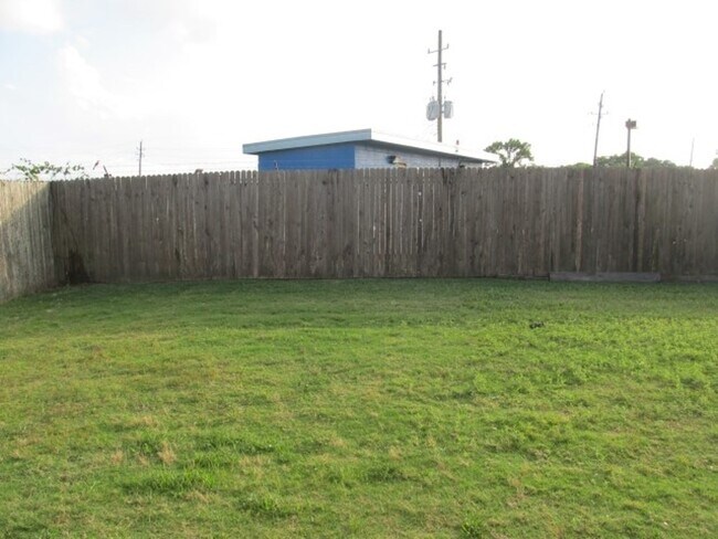 Building Photo - 21627 Micheala Way