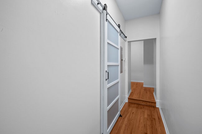 Building Photo - 4545 S Drexel Blvd