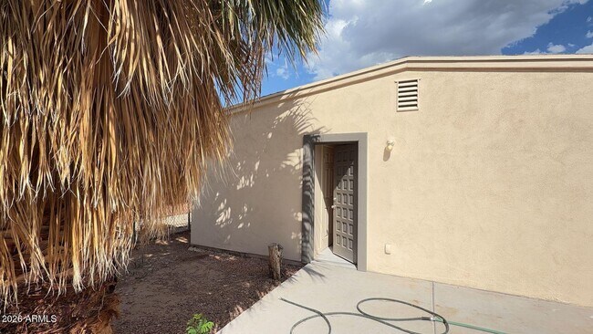 Building Photo - 6714 N 54th Ave