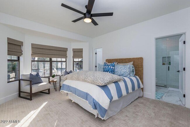 Building Photo - 22012 N 84th Pl