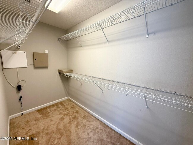 Building Photo - 3738 Windmaker Way