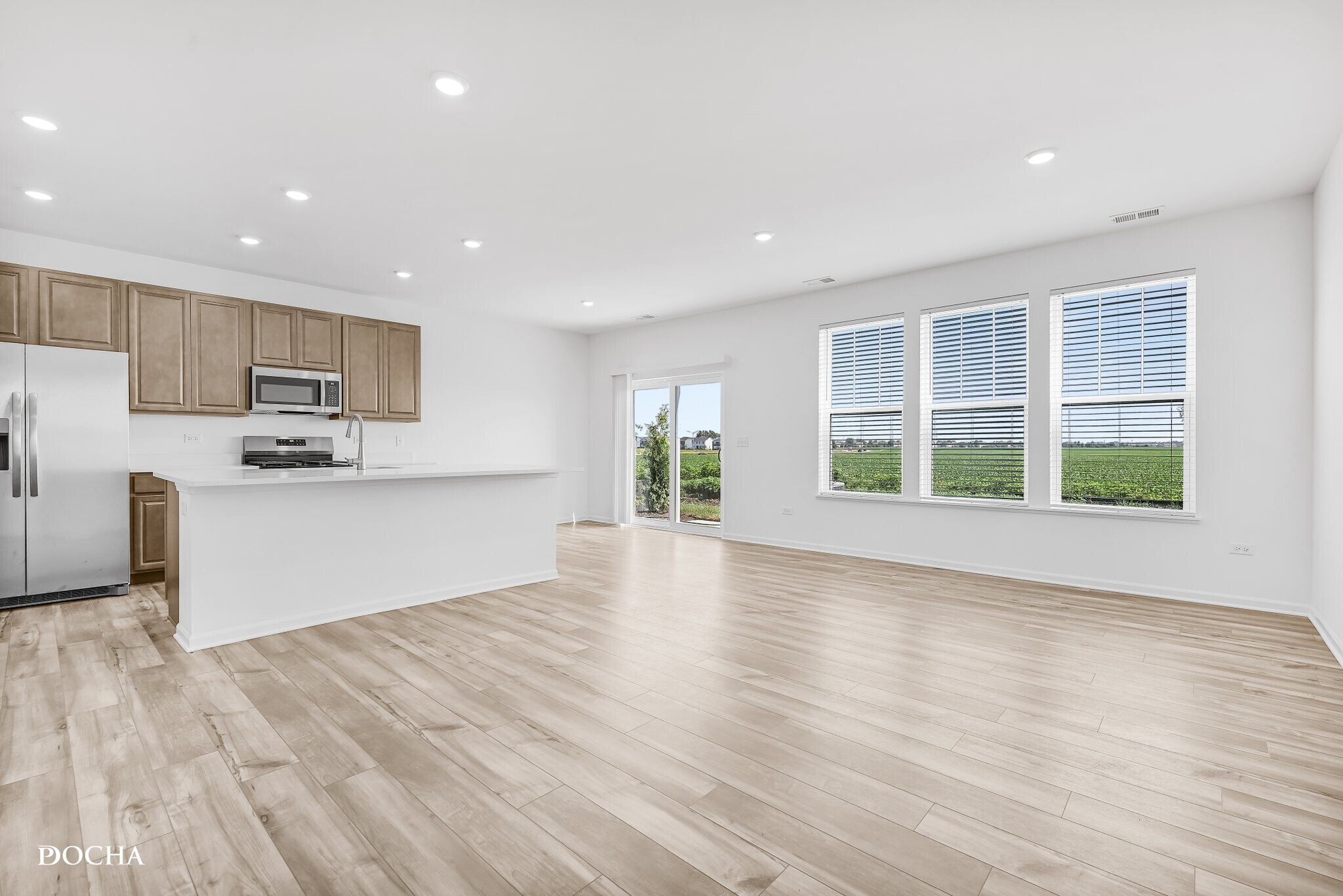 Building Photo - 25639 W Yorkshire Dr