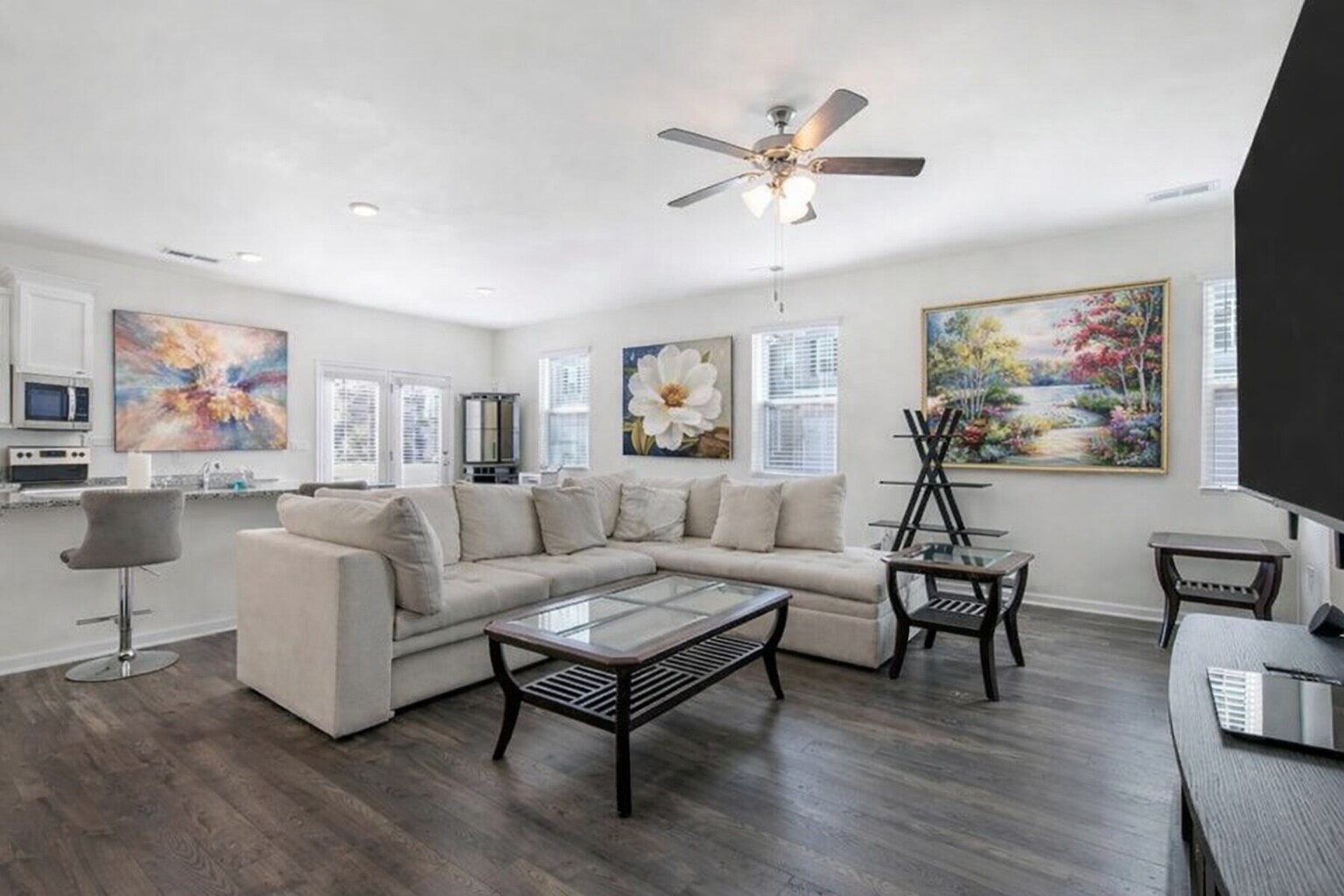 Building Photo - 179 Hampton Cir