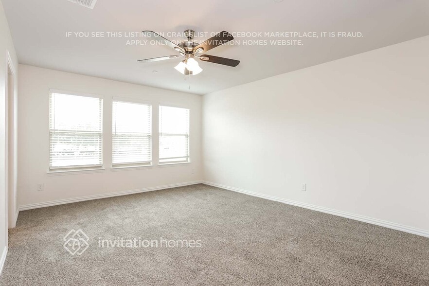 Building Photo - 734 Bonnet Trl