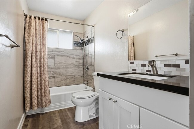 Building Photo - 26960 McCall Ct