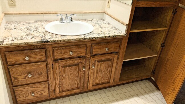 Building Photo - 180 Degree View of Bellingham Bay on South...