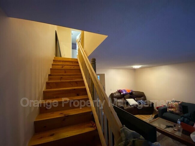 Building Photo - 1108 Tiger Blvd