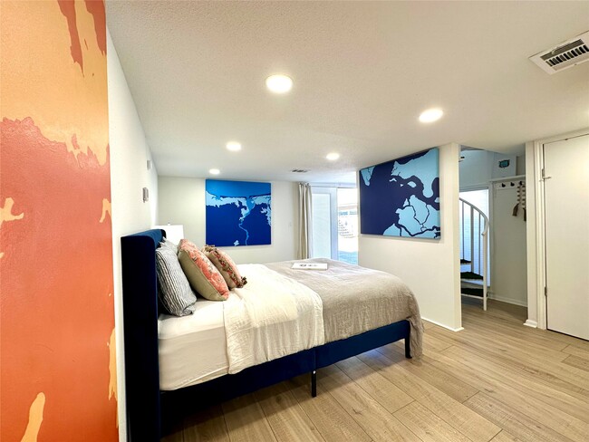 Building Photo - 4723 Aftonshire Dr